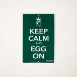 Big Green Egg Keep Calm And Egg On Bord